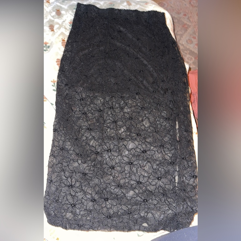 Chic Black Lace Midi Skirt never worn but no tag